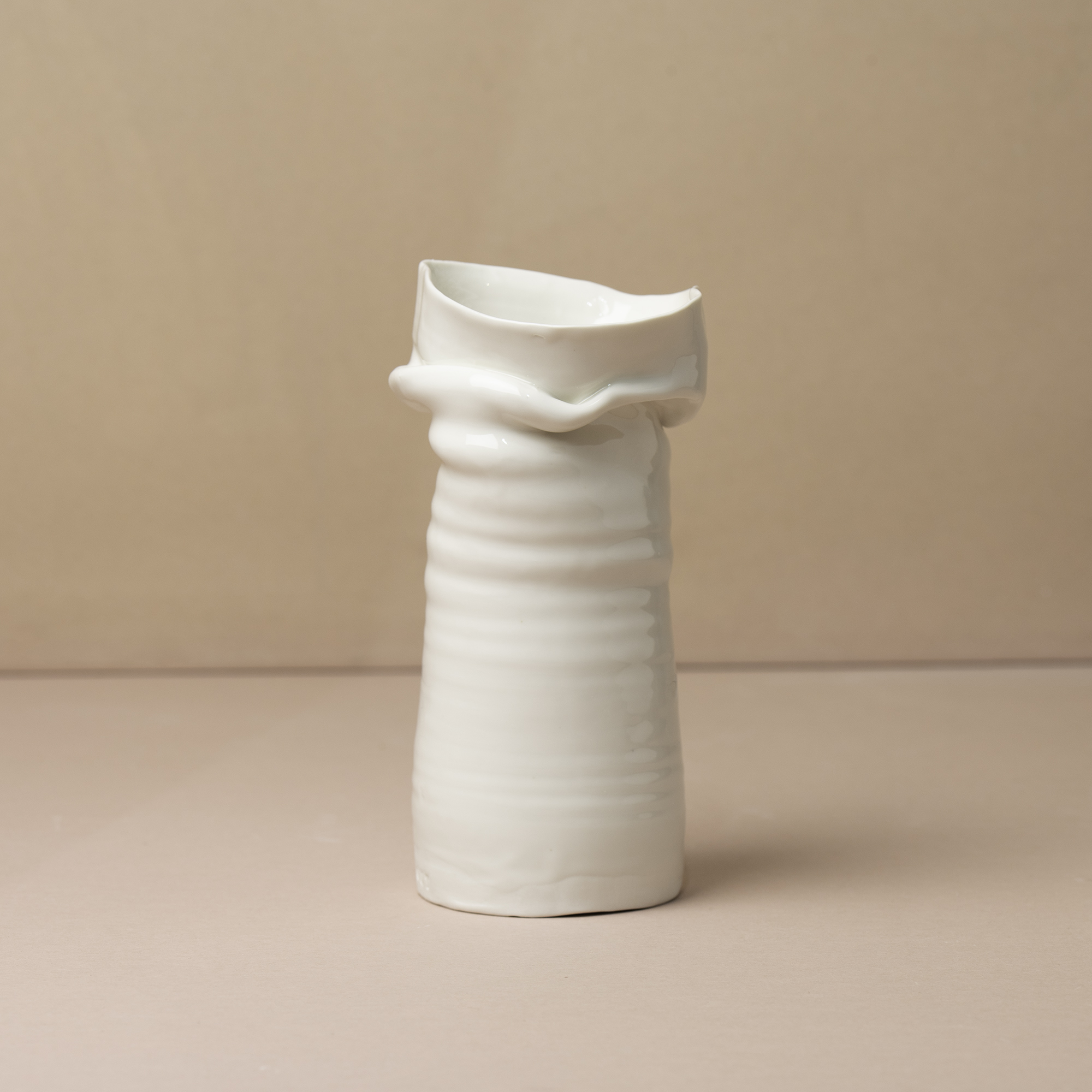 Vases en porcelaine Feminity Project